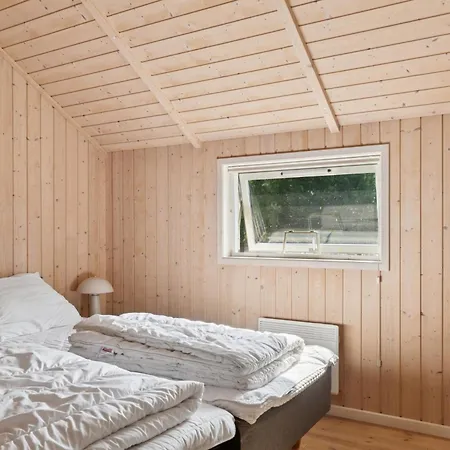 Σπίτι διακοπών Cozy Near With Fenced Garden