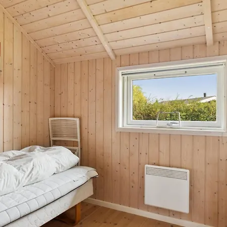 Σπίτι διακοπών Cozy Near With Fenced Garden
